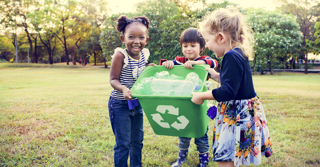 Garrafas plásticas são transformadas em fonte de energia verde nos EUA