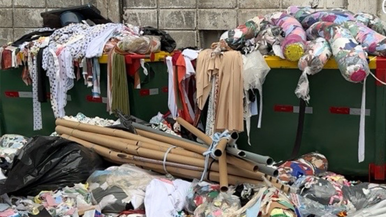 Boa parte dos resíduos têxteis ainda são descartados incorretamente no país.